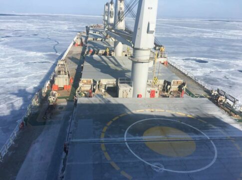 Ship in ice - Ice-bound port